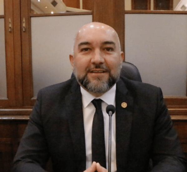 Imputan a Orlando Arévalo y exjuezas por presunta coima