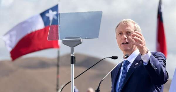 La Nación / Javier Milei recibirá el martes a presidente electo de Chile