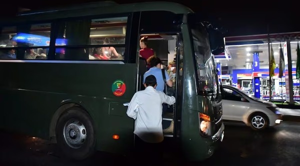 Estado pondrá buses gratuitos para cubrir servicio durante paro de ómnibus - ADN Digital