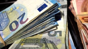 Regreso de paraguayos por fiestas: Euro baja 170 puntos y se ubica en G. 7.700