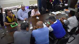 Huelga de transportes por impasse: Versiones cruzadas entre el Gobierno y los choferes