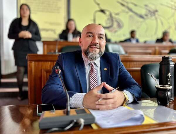 AUDIO: Imputan a Orlando Arévalo y a dos exjuezas por presunta coima - Periodísticamente - ABC Color