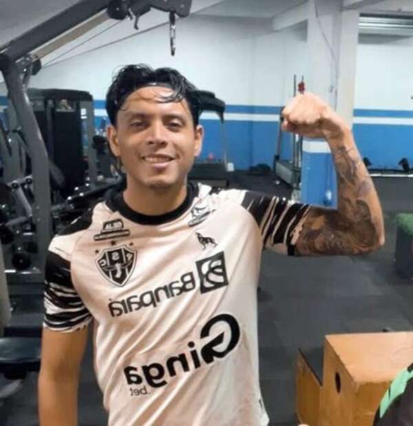 2 de Mayo: Pedro Delvalle llega al “Corral” - 2 de Mayo - ABC Color