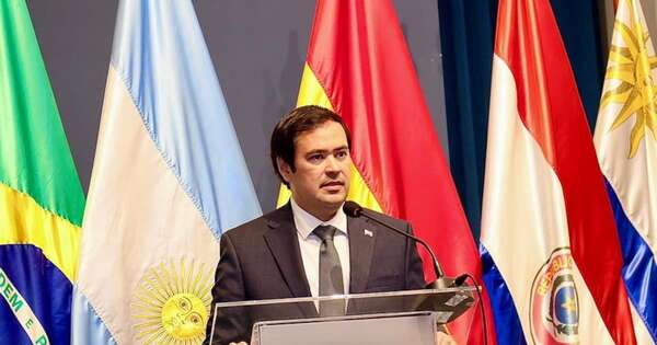 La Nación / Rodrigo Gamarra, titular del Parlasur