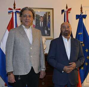 Francia presentó el Centro Pompidou-Paraná - Sociales - ABC Color