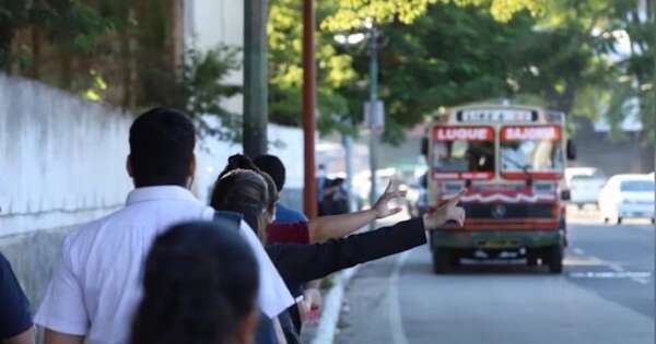 La Nación / Tras anuncio de huelga de micros, Gobierno lanza plan de contingencia