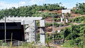 Puente inconcluso generará un cuello de botella en nueva autopista esteña