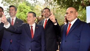 Cartistas buscan que ex presidentes puedan ocupar cargos electivos