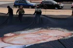 Vuelos de Epstein desde y hacia el Reino Unido llevaron víctimas de abusos, dice BBC - Mundo - ABC Color