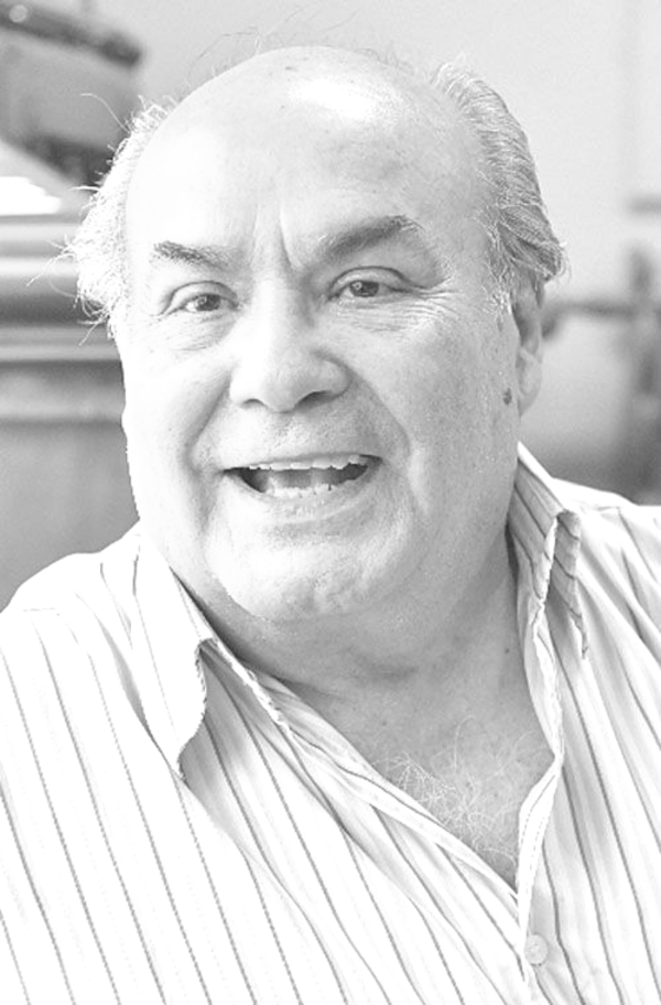 Rigoberto Arévalo, la voz que sigue viva en la memoria popular - Portal Digital Cáritas Universidad Católica