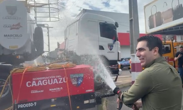 La Gobernación de Caaguazú presentó su planta asfáltica móvil con una inversión histórica - OviedoPress