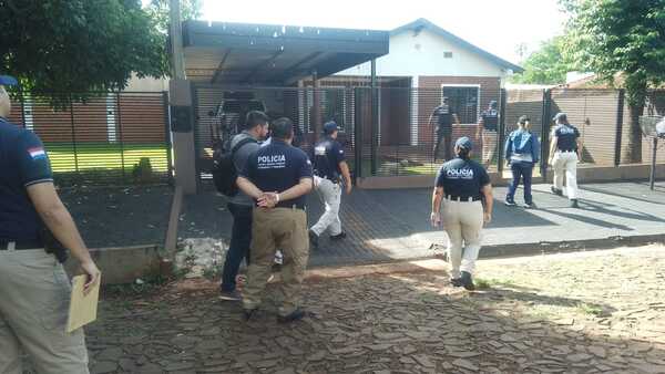 DIRECCIÓN CONTRA HECHOS PUNIBLES ECONÓMICOS Y FINANCIEROS INICIÓ ALLANAMIENTO EN HOHENAU