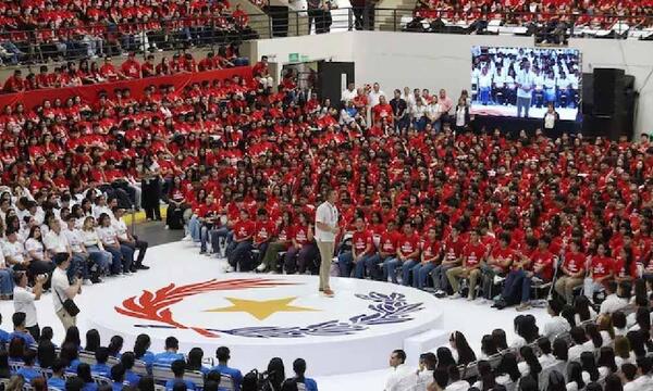 Convocan a jóvenes a postularse para 5.000 becas universitarias – Prensa 5