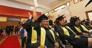 La Nación / ANR cierra un año de capacitación laboral con el egreso de 80 alumnos