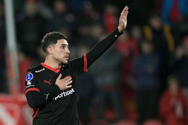 El argentino Santiago Montiel gana el Premio Puskas - Fútbol Internacional - ABC Color