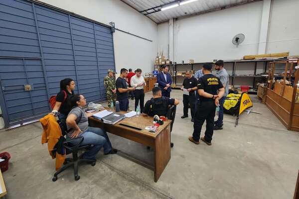 Operación Sericeo: Detectan faltante de 89.000 municiones en armería intervenida - Policiales - ABC Color