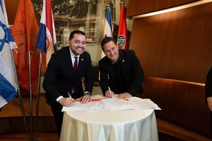 Asunción y ciudad israelí acuerda cooperación institucional