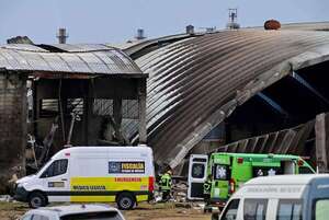 Video: confirma muerte de diez personas en accidente aéreo en el centro de México - Mundo - ABC Color