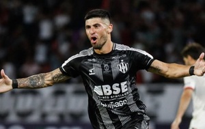 Olimpia descarta a José Florentín: las alternativas