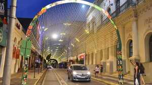 El espíritu navideño se siente en las calles de Asunción