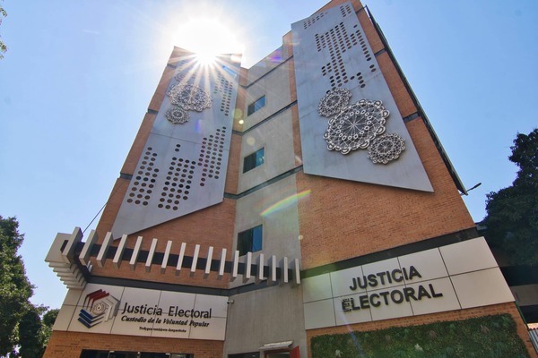 Beneficiarios del Voto en Casa son integrados al RCP