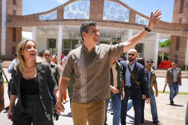 Gobierno apuesta a descentralización como desarrollo