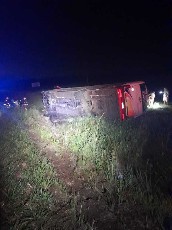 Tragedia en la ruta 2: vuelco de colectivo deja f4llecidos y heridos - Portal Digital Cáritas Universidad Católica