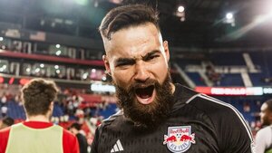 Carlos Coronel no se mueve de la MLS