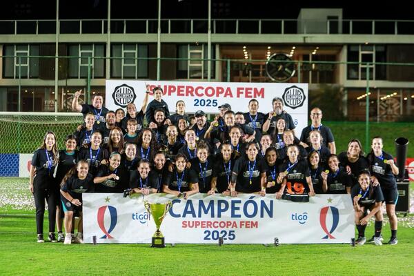 Olimpia se adjudicó la Supercopa FEM 2025
