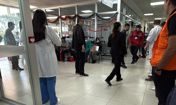 Sin riesgo de vida entre los heridos del vuelco, confirma director de la V Región Sanitaria - OviedoPress