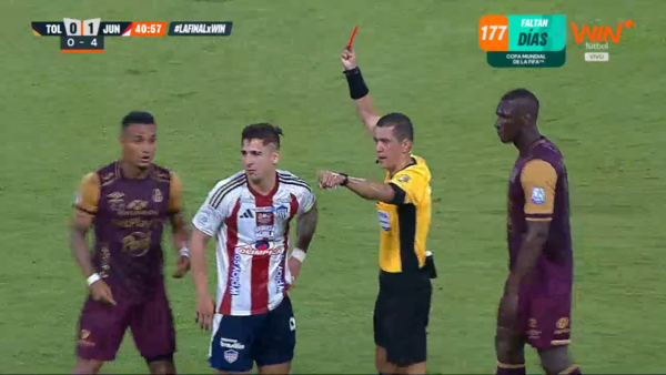 La insólita expulsión de Guillermo Paiva en la final del fútbol colombiano