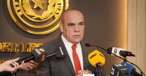 Diario HOY | Senaduría vitalicia: proyecto impide que expresidentes queden en línea de sucesión