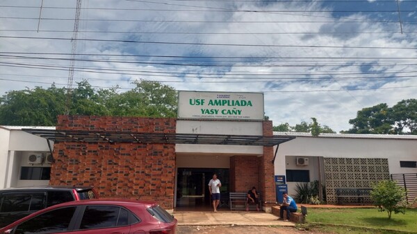 Un comerciante muere electrocutado mientras lavaba su vehículo en Yhú