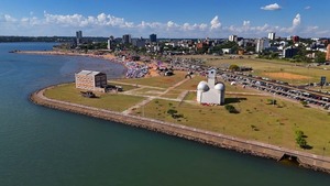 EBY transforma Playa San José de Encarnación, potenciando el turismo veraniego