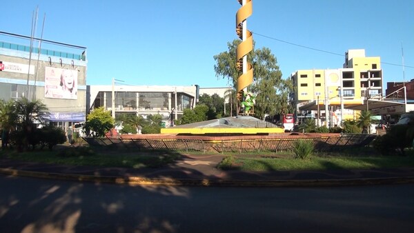 Rotonda del Corazón de San Roque González se prepara para la Navidad