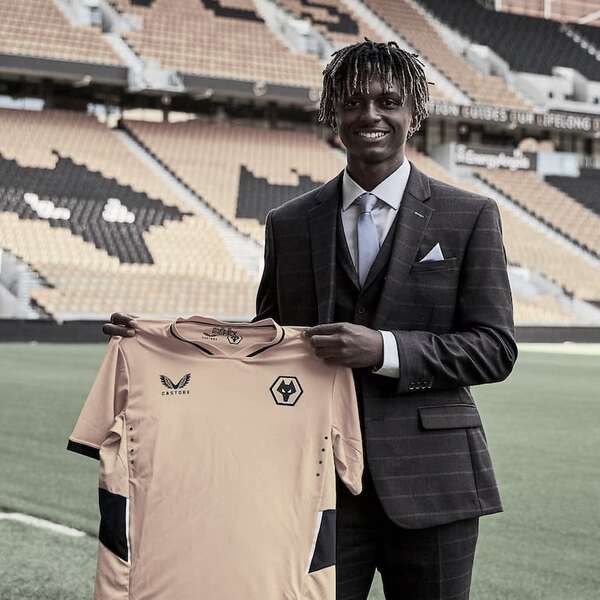 Futbolista inglés fallece en accidente de tránsito - Fútbol Internacional - ABC Color