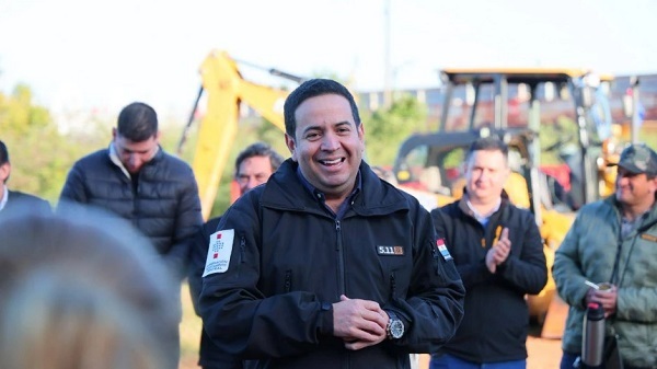 Gobernación de Central: Ricardo Estigarribia adjudica G. 1.730 millones en eventos tras denunciar recortes