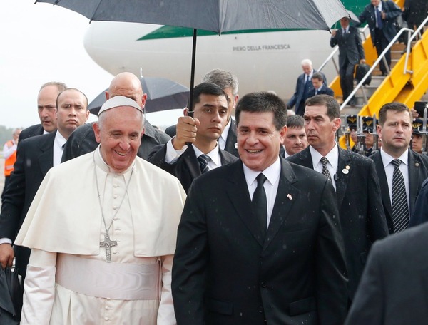 Cartes recuerda al Papa Francisco en el día en que habría cumplido 89 años - ADN Digital