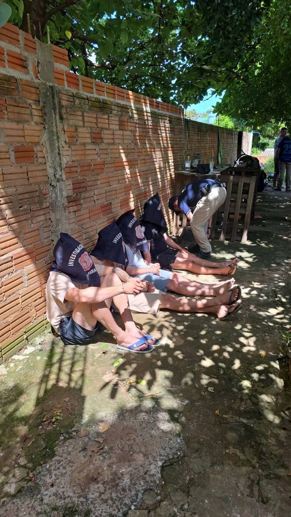 Cuatro detenidos tras allanamiento vinculado a robos en Ciudad del Este - ADN Digital