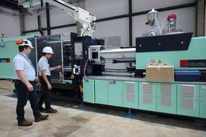 Llegan máquinas para fabricar autopartes para vehículos convencionales y eléctricos - Economía - ABC Color