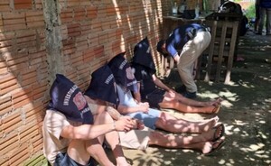 Cuatro detenidos tras allanamiento vinculado a millonarios asaltos