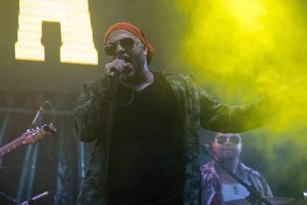 Vocalista de Bohemia Urbana y su familia sufrieron violento robo domiciliario en Itauguá - Policiales - ABC Color