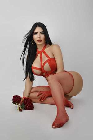 Popular / "La fe filtra sapos y malas intenciones", he'i la Miss Bebota, Romi Ramírez