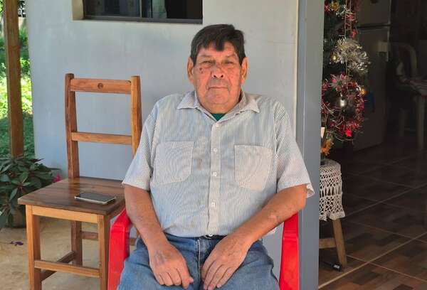 A sus 78 años terminó el colegio como mejor egresado y quiere estudiar Derecho - Nacionales - ABC Color