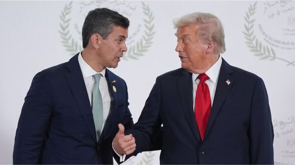 Donald Trump elogió a Santiago Peña
