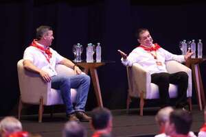 Opositores dicen que Santiago Peña se aplazó en transparencia - Política - ABC Color