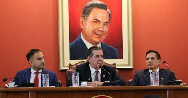 La Nación / ANR cumple ley antilavado y destacan gestión financiera