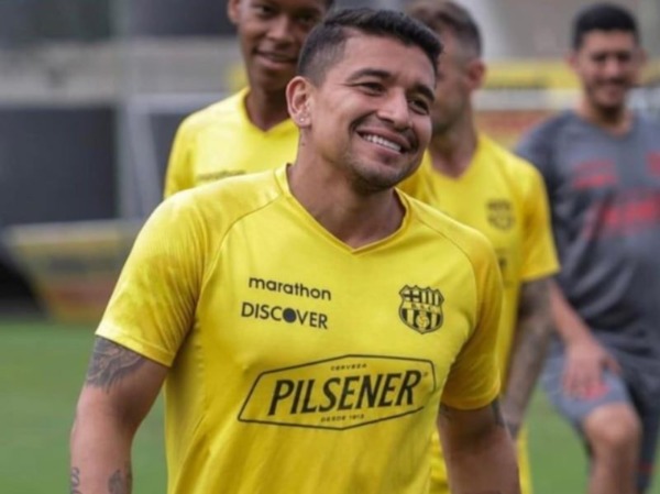Asesinan a Mario Pineida, jugador del Barcelona de Ecuador - trece