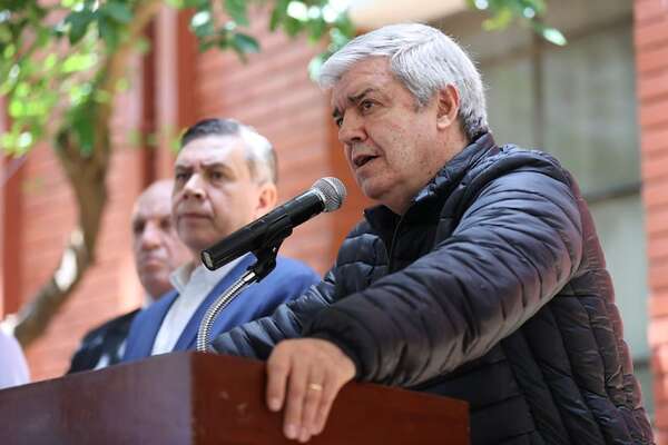 Riera defiende ascensos de comisarios con antecedentes - Policiales - ABC Color