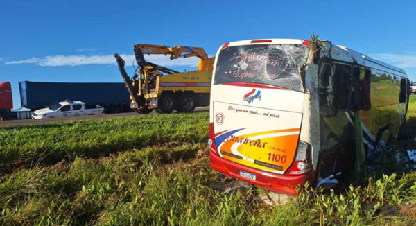 Accidente en Oviedo: Fiscalía apunta a imprudencia de choferes y anuncia imputación
